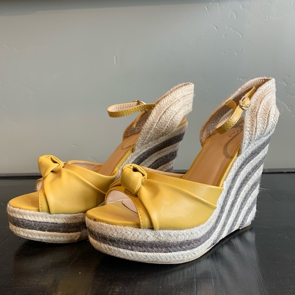 Tallulah Blue Shoes - Tallulah Blue Yellow Wedges Size 8